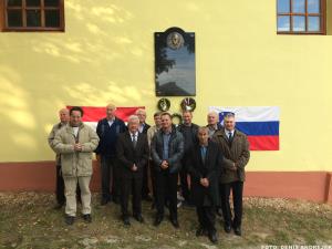 Razkritje spominske plošče dr. Mirka Lenaršiča 6